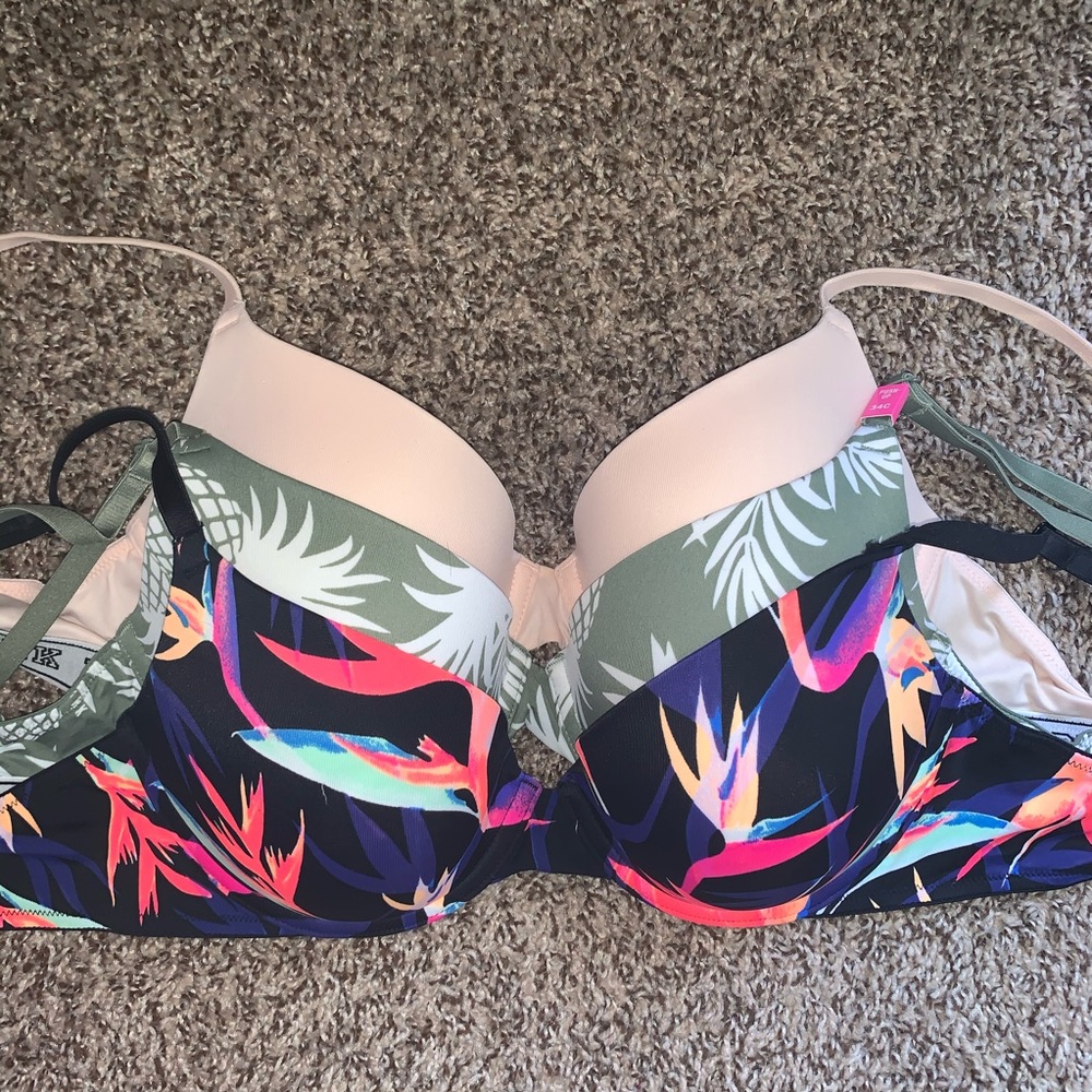 3 Victoria secret push up bras!